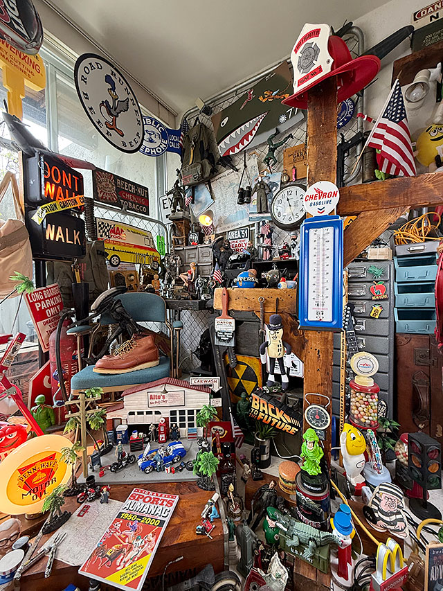 シェブロン　ガスポンプ型　サーモメーター 温度計 ■ アメリカン雑貨 アメリカ雑貨 |  | 04