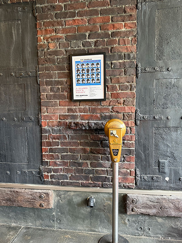 ビートルズ　レコードジャケット　オフィシャル　アートフレーム　（ハード・デイズ・ナイト/A HARD DAY'S NIGHT） 爆買 |  | 04