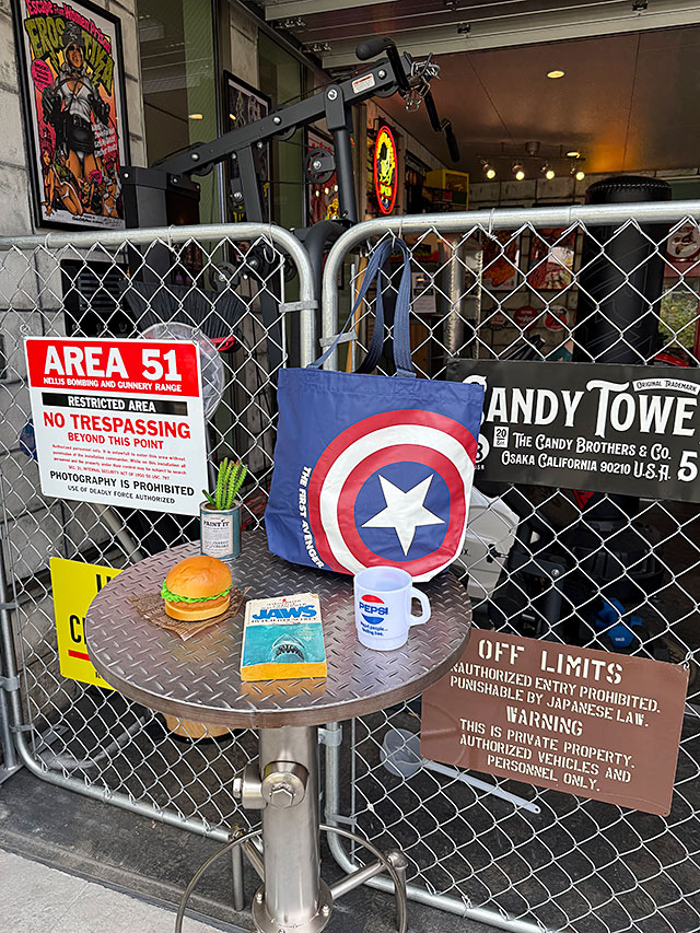 マーベル　キャプテン・アメリカ　シールド　トートバッグ ■ アメリカン雑貨 アメリカ雑貨 |  | 10