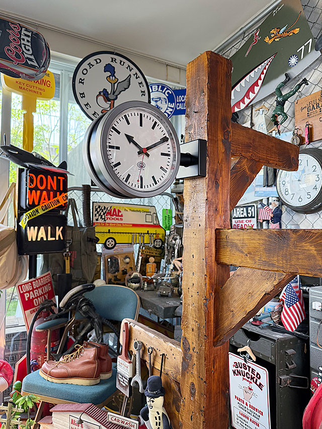 ダルトン　ダブルフェイスクロック　Sサイズ　（マットブラック/ロウ）　両面時計 ■ アメリカン雑貨 アメリカ雑貨 | DULTON | 05