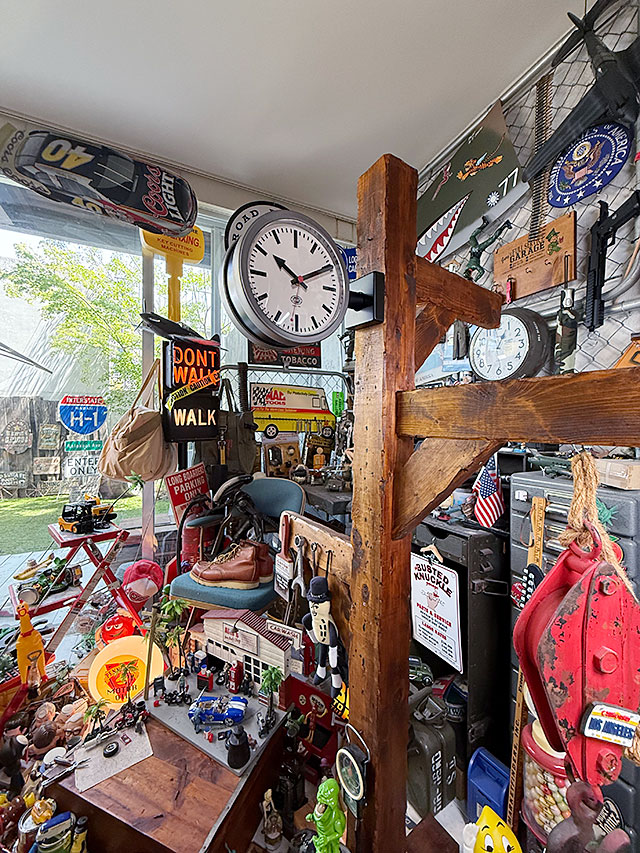 ダルトン　ダブルフェイスクロック　Sサイズ　（マットブラック/ロウ）　両面時計 ■ アメリカン雑貨 アメリカ雑貨 | DULTON | 06