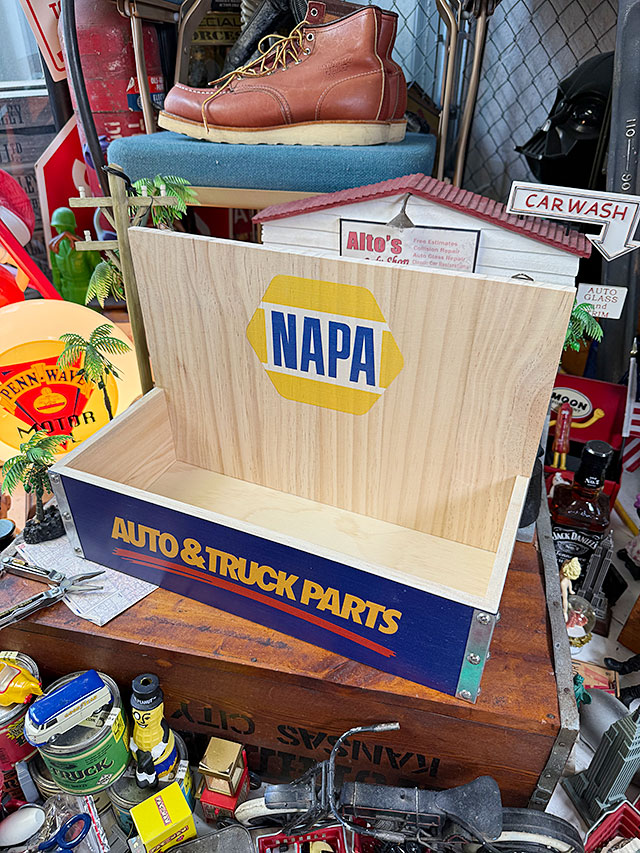USモーター企業　ウッドシェルフ　（NAPA） ■ アメリカン雑貨 アメリカ雑貨 |  | 07