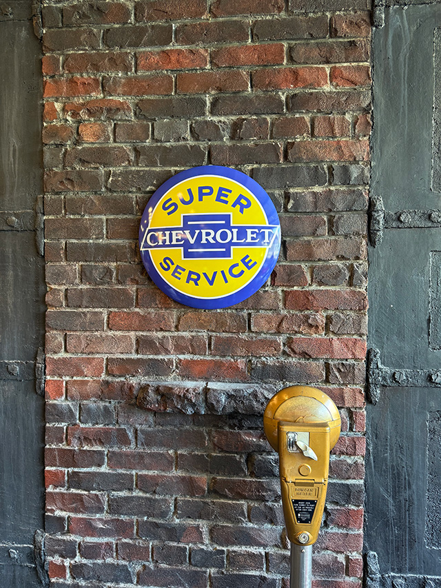 シボレー　ドームサイン　ブリキ看板　（スーパーサービス） ■ アメリカン雑貨 アメリカ雑貨 |  | 03