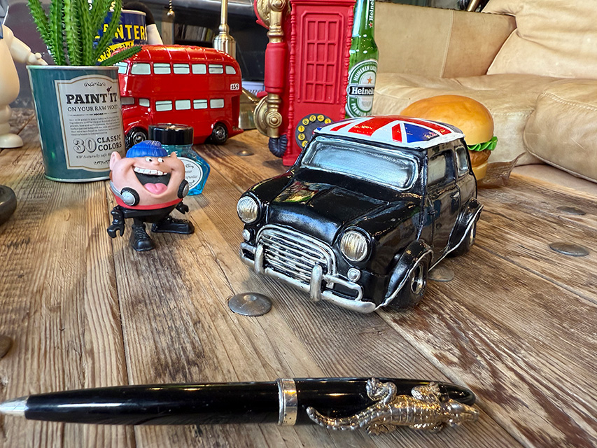 クラシックミニ　ユニオンジャック　オールディーズマネーバンク　貯金箱 ■ アメリカ雑貨 アメリカン雑貨 |  | 02