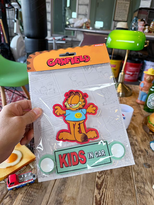 ガーフィールド　「子供乗ってます」　ゆらゆら　スイングサイン ■ アメリカン雑貨 アメリカ雑貨 |  | 02