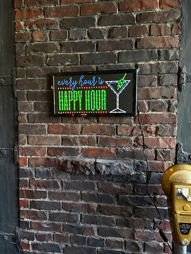 ハッピーアワー　LEDドットサイン　カクテル ■ アメリカン雑貨 アメリカ雑貨 爆買 |  | 03