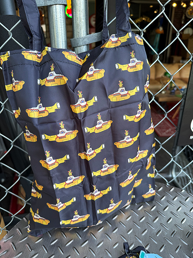 ビートルズ イエローサブマリン エコバッグ 公式グッズ □ アメリカン