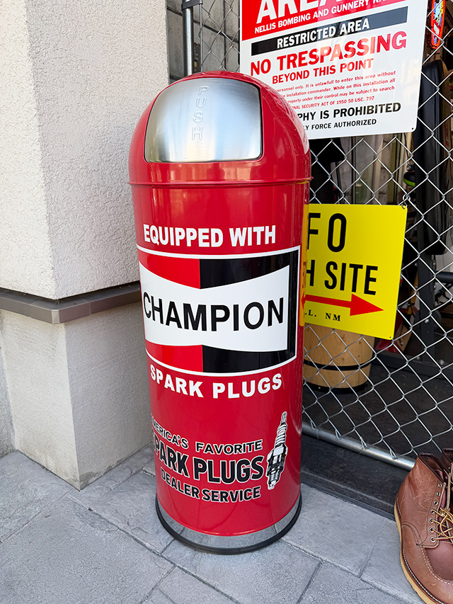 チャンピオン　スチール　ダストボックス　53Lサイズ　ゴミ箱　（インナー缶付き） ■ アメリカン雑貨 アメリカ雑貨 | 