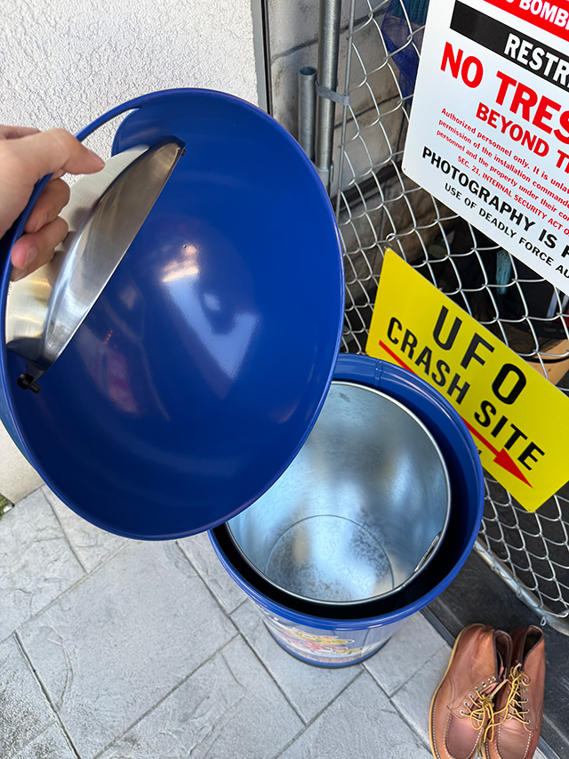 レディキロワット　スチール　ダストボックス　53Lサイズ　ゴミ箱　（インナー缶付き） ■ アメリカン雑貨 アメリカ雑貨 |  | 04