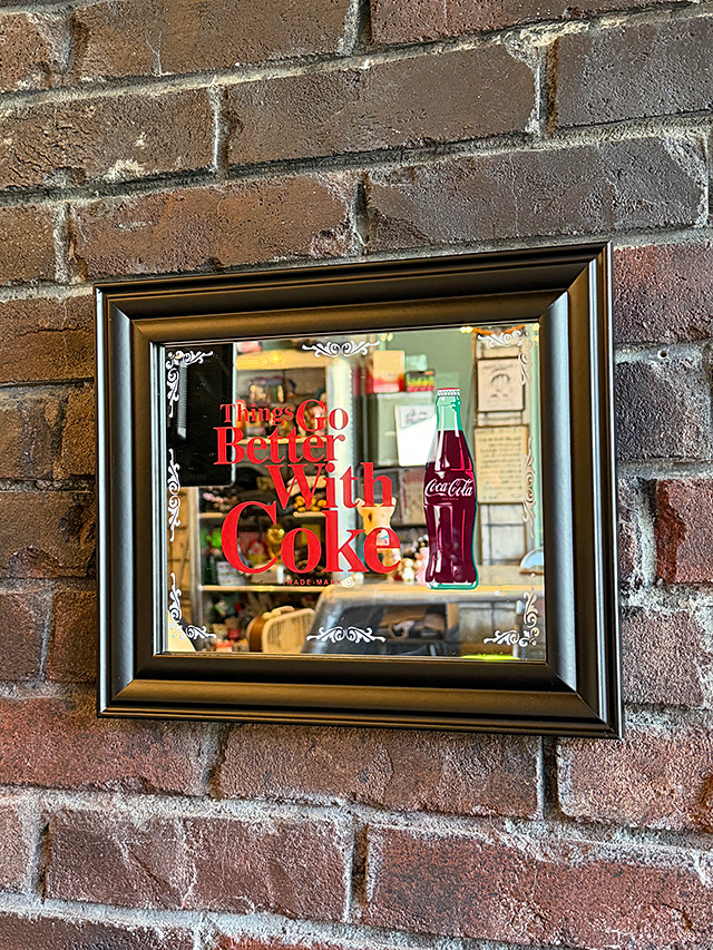 コカ・コーラ　ヴィンテージミラーサイン　（Things Go Better With Coke）　パブミラー ■ アメリカン雑貨 アメリカ雑貨 | Coca Cola