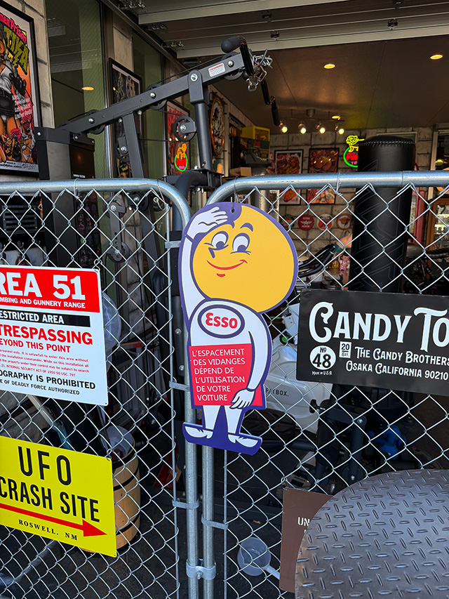 エッソボーイ　ウッドサイン　木製看板 ■ アメリカン雑貨 アメリカ雑貨 |  | 03