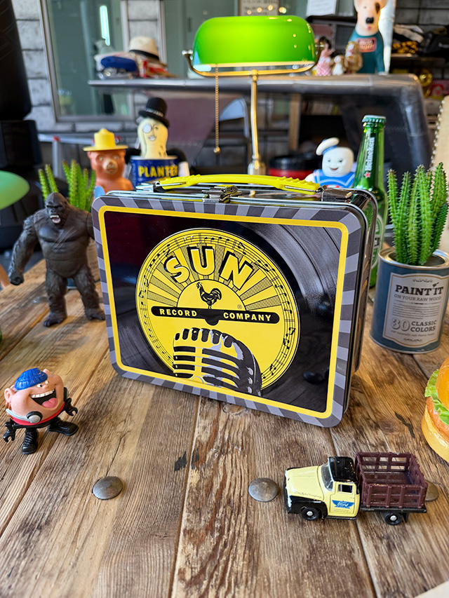 サンレコード　カンパニー　ランチボックス　エルヴィス・プレスリー　公式グッズ ■ アメリカン雑貨 アメリカ雑貨 | 