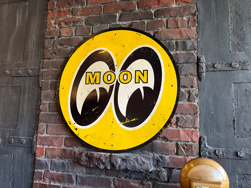 ムーンアイズ　アイボール　ヴィンテージタイプ　ヘヴィースチールサイン　大型看板　71cm ■ アメリカン雑貨 アメリカ雑貨 |  | 07
