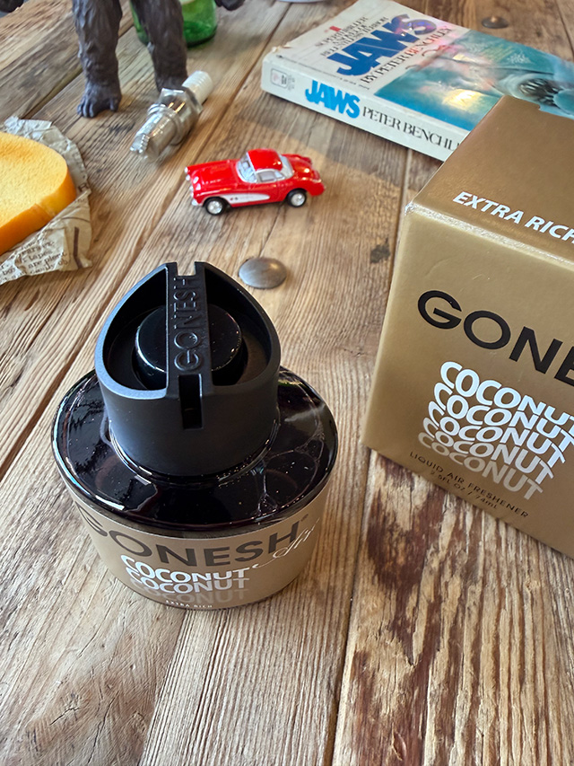 GONESH　ガーネッシュ　リキッドエアフレッシュナー　　（ココナッツの香り） ■ アメリカン雑貨 アメリカ雑貨 |  | 01