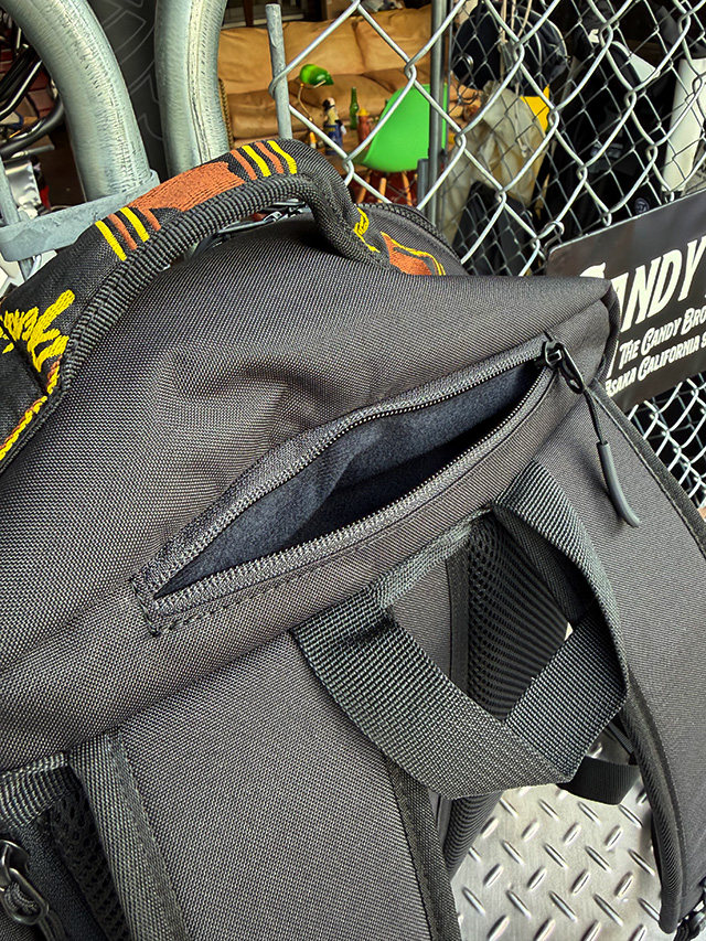 フェンダー　オフィシャル　バックパック　リュック　FENDER ■ アメリカン雑貨 アメリカ雑貨 |  | 08