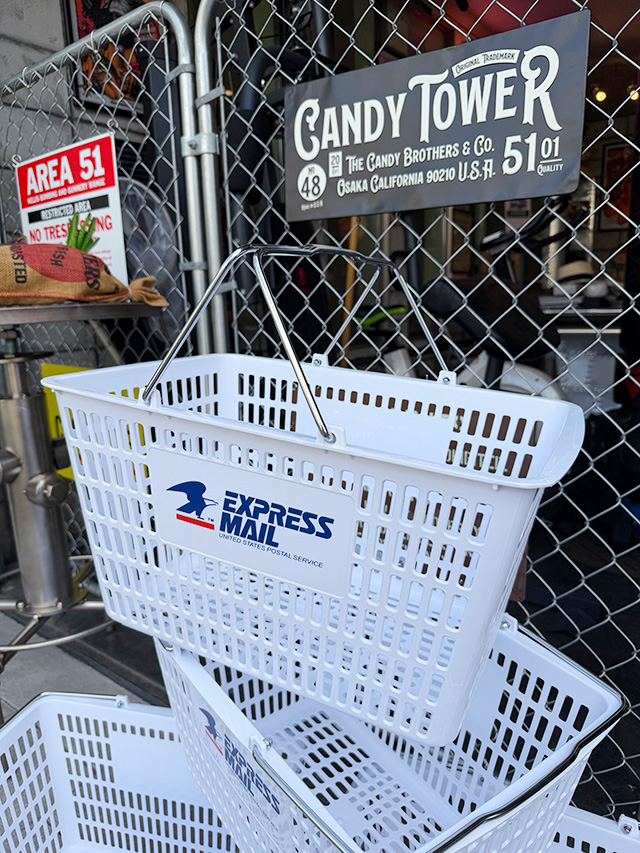 アメリカ業務用　ショッピングバスケット　（USPS/ホワイト）　単品 ■ アメリカン雑貨 アメリカ雑貨 | 