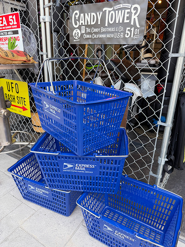 アメリカ業務用　ショッピングバスケット　（USPS/ブル−/4個セット） ■ アメリカン雑貨 アメリカ雑貨 爆買 |  | 04