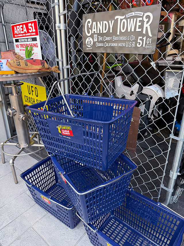 アメリカ業務用　ショッピングバスケット　（ミスターピーナッツ/ブルー）　単品 ■ アメリカン雑貨 アメリカ雑貨 |  | 02