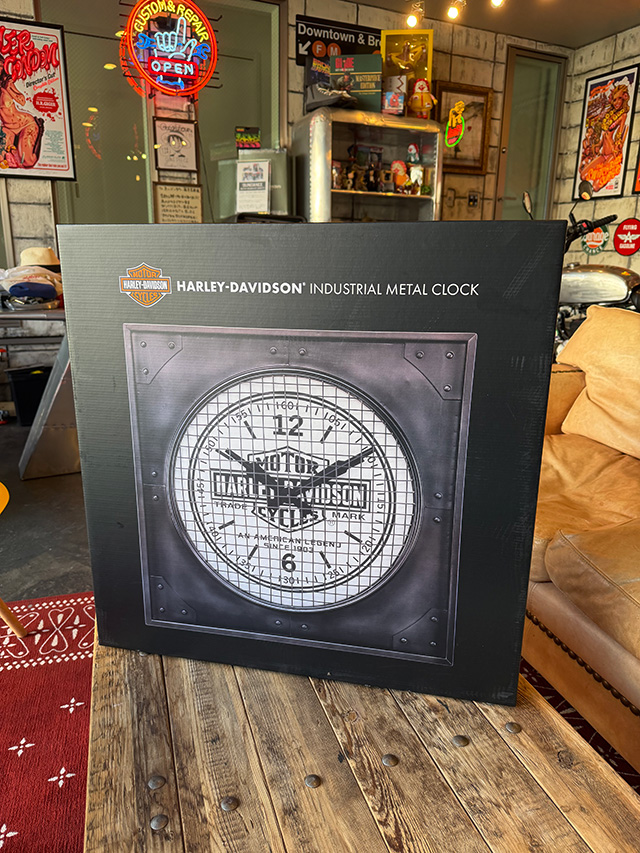 ハーレーダビッドソン　インダストリアル　メタルクロック ■ アメリカン雑貨 アメリカ雑貨  爆買 | Harley Davidson | 08