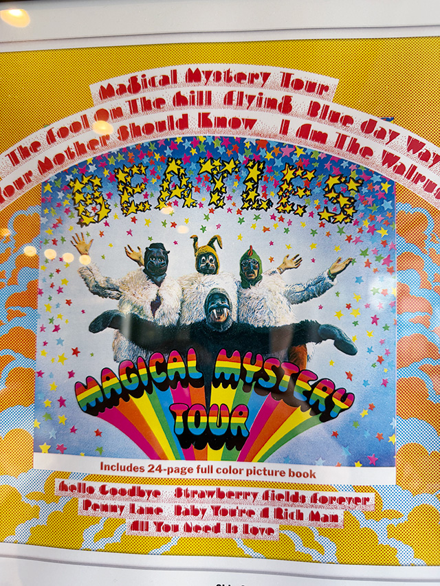 ビートルズ　レコードジャケット　オフィシャル　アートフレーム　（マジカルミステリーツアー）　公式グッズ　フレームアート |  | 01