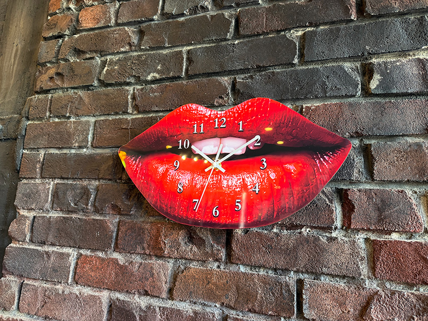 レッドリップ　ウォールクロック　壁掛け時計 ■ アメリカン雑貨 アメリカ雑貨 |  | 03