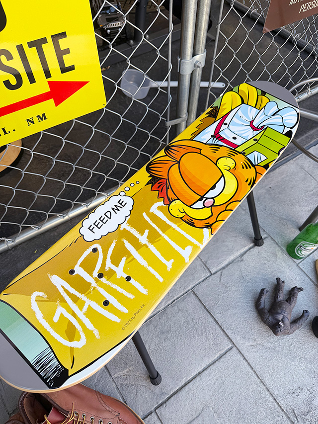 スケートボードデッキ　フォルディングチェアー　（ガーフィールド） ■ アメリカン雑貨 アメリカ雑貨 |  | 01