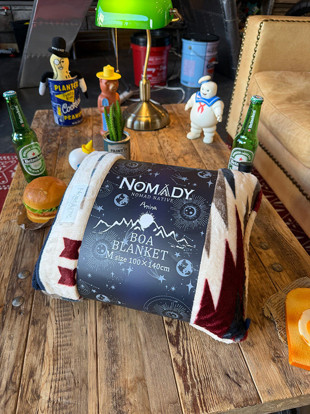 ネイティブパターン　フリースブランケット　Mサイズ　100cm×140cm　（ナチュラル） ■ アメリカン雑貨 アメリカ雑貨 |  | 07