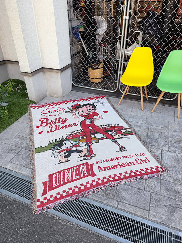 ベティ・ブープ　大判ラグマット　フリンジ　タペストリー ■ アメリカン雑貨 アメリカ雑貨 |  | 03