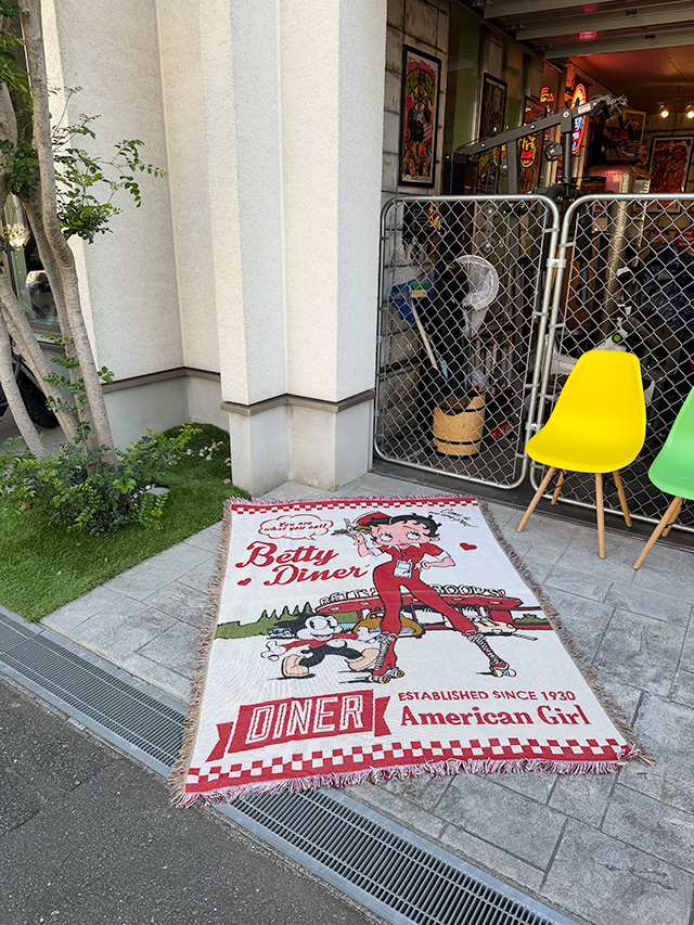 ベティ・ブープ　大判ラグマット　フリンジ　タペストリー ■ アメリカン雑貨 アメリカ雑貨 |  | 04