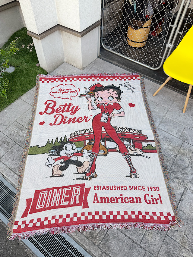 ベティ・ブープ　大判ラグマット　フリンジ　タペストリー ■ アメリカン雑貨 アメリカ雑貨 |  | 06