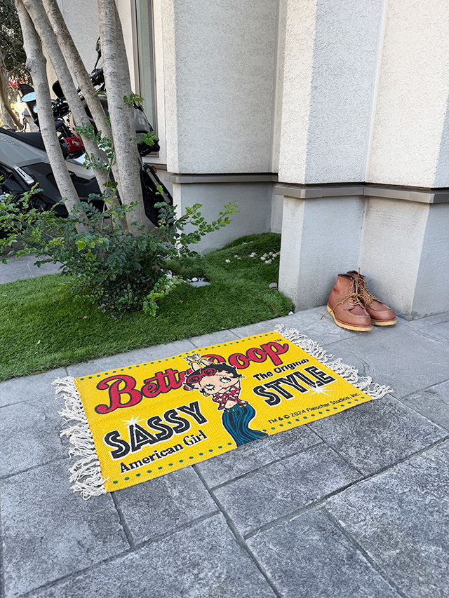 ベティ・ブープ　コットンマット　70cm　レギュラーサイズ　（イエロー/SASSY STYLE） ■ アメリカン雑貨 アメリカ雑貨 |  | 04