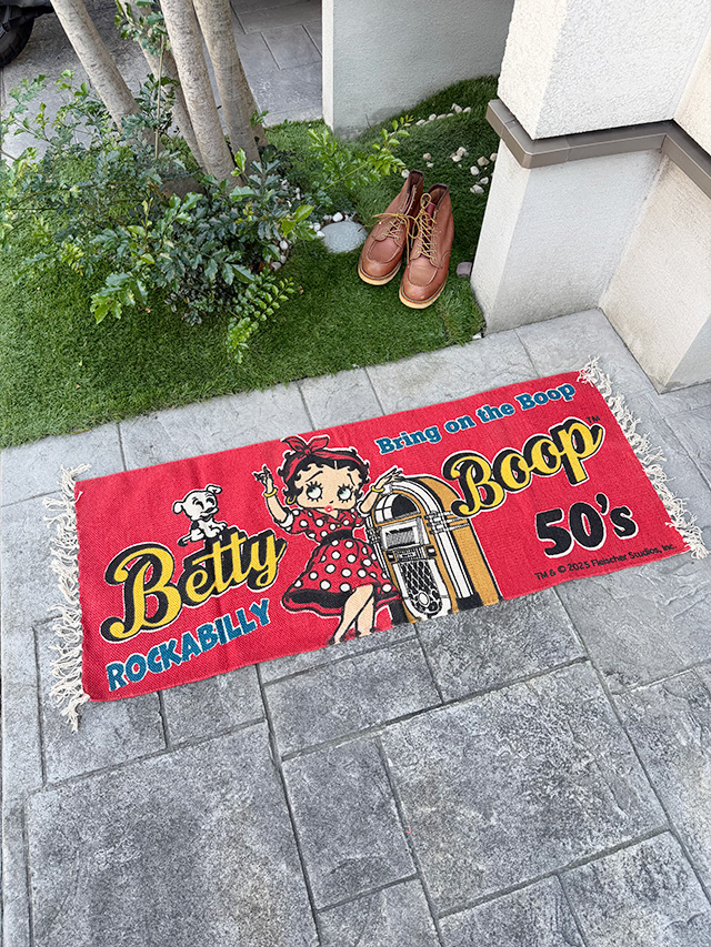 ベティ・ブープ　コットンマット　120cm　ロングサイズ　（レッド/ジュークボックス） ■ アメリカン雑貨 アメリカ雑貨 |  | 04