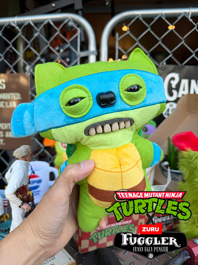 ファグラー × タートルズ （レオナルド） 海外で話題のキモくて