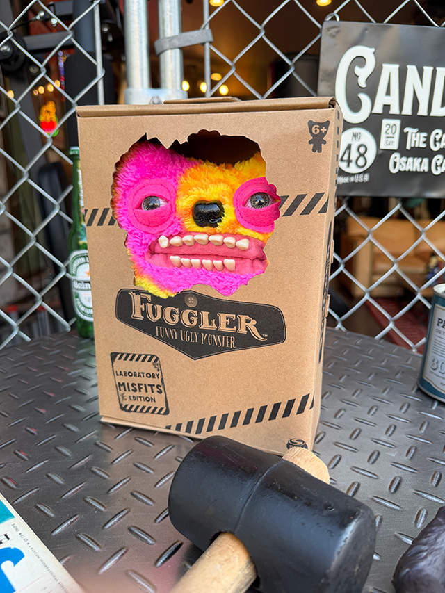 海外SNSで話題！ キモくてかわいいモンスター FUGGLER ファグラー