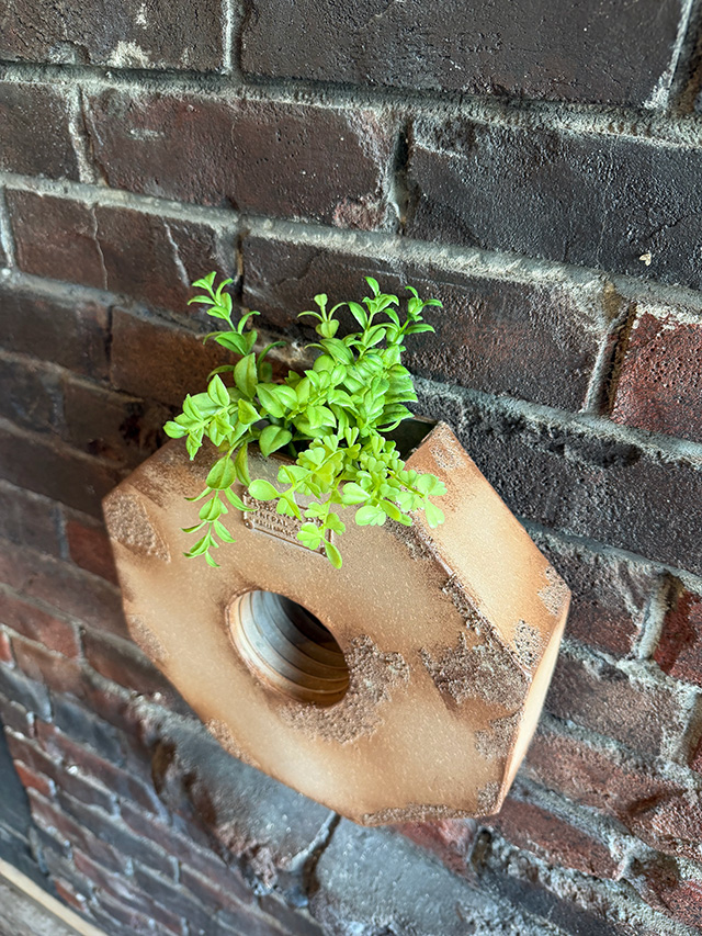 巨大ナット　壁掛け　プランター ■ アメリカン雑貨 アメリカ雑貨 |  | 01