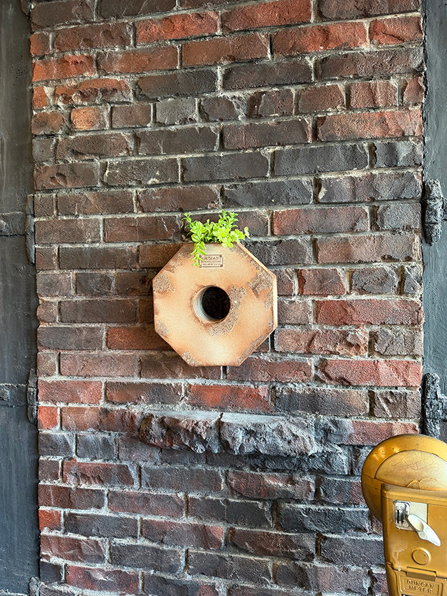 巨大ナット　壁掛け　プランター ■ アメリカン雑貨 アメリカ雑貨 |  | 03