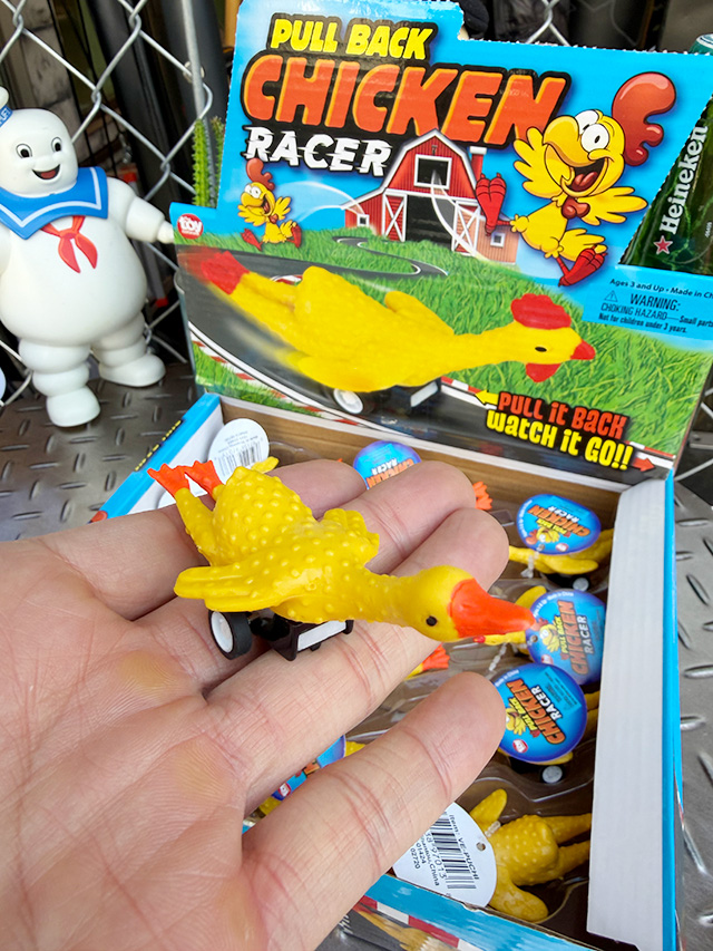 チキンレーサー　プルバックカー　※3種類からランダムチョイスになります ■ アメリカン雑貨 アメリカ雑貨 |  | 02