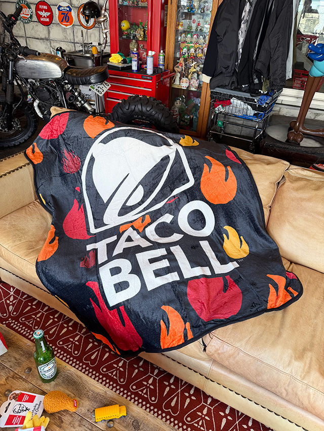 タコベル　フリースブランケット　152cm×114cm ■ アメリカン雑貨 アメリカ雑貨 | 