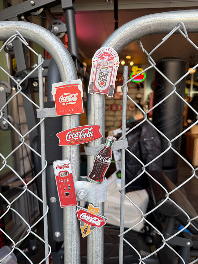 コカ・コーラ　オールドアドバタイジング　マグネット　（ジュークボックス） ■ アメリカン雑貨 アメリカ雑貨 | Coca Cola | 01
