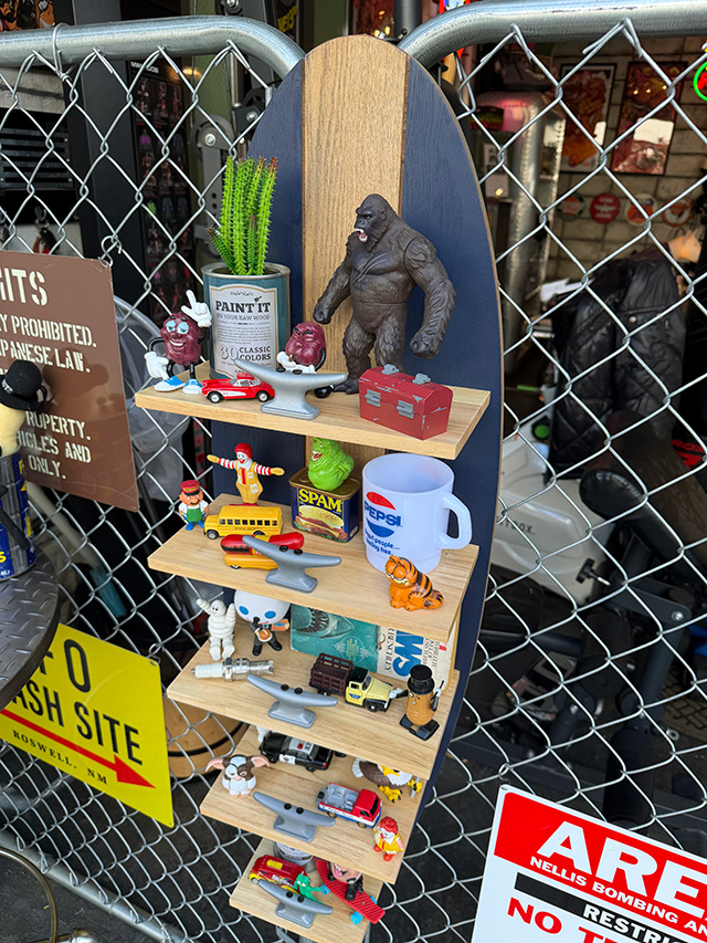 サーフボード型　ディスプレイラック ■ アメリカン雑貨 アメリカ雑貨 |  | 06