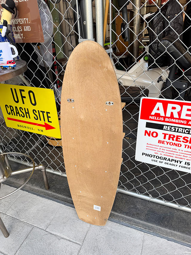 サーフボード型　ディスプレイラック ■ アメリカン雑貨 アメリカ雑貨 |  | 13