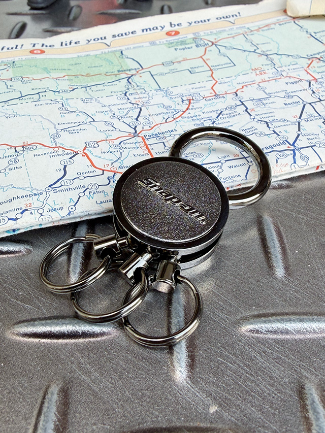 スナップオン　3リング　オフィシャル　キーホルダー ■ アメリカン雑貨 アメリカ雑貨 |  | 01