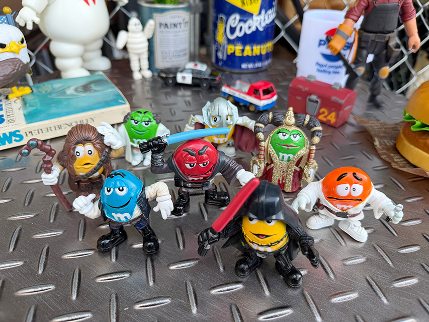 M&M’s × スターウォーズ　PVC　コレクターズフィギュア　（8体セット） ■ アメリカン雑貨 アメリカ雑貨 |  | 07