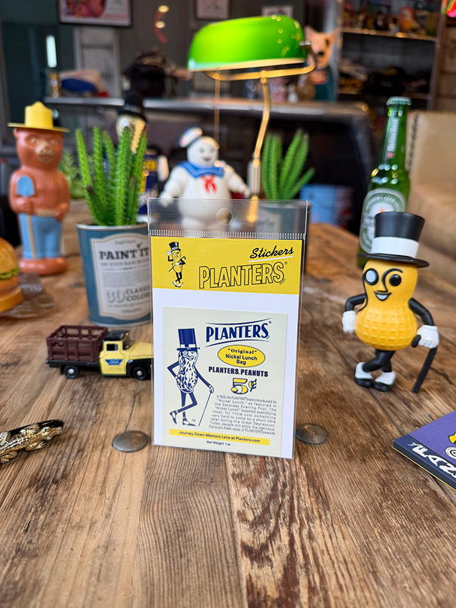 ミスターピーナッツ　オフィシャル　ステッカー　（昔の広告） ■ アメリカン雑貨 アメリカ雑貨 |  | 01