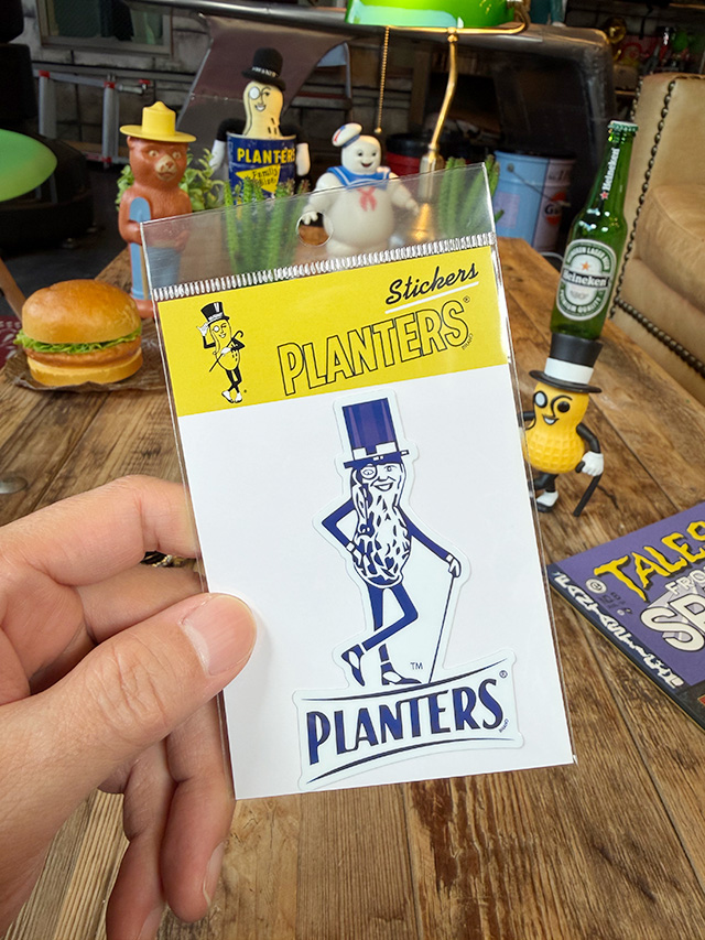 ミスターピーナッツ　オフィシャル　ステッカー　（オールドキャラクター＆ロゴ） ■ アメリカン雑貨 アメリカ雑貨 |  | 02