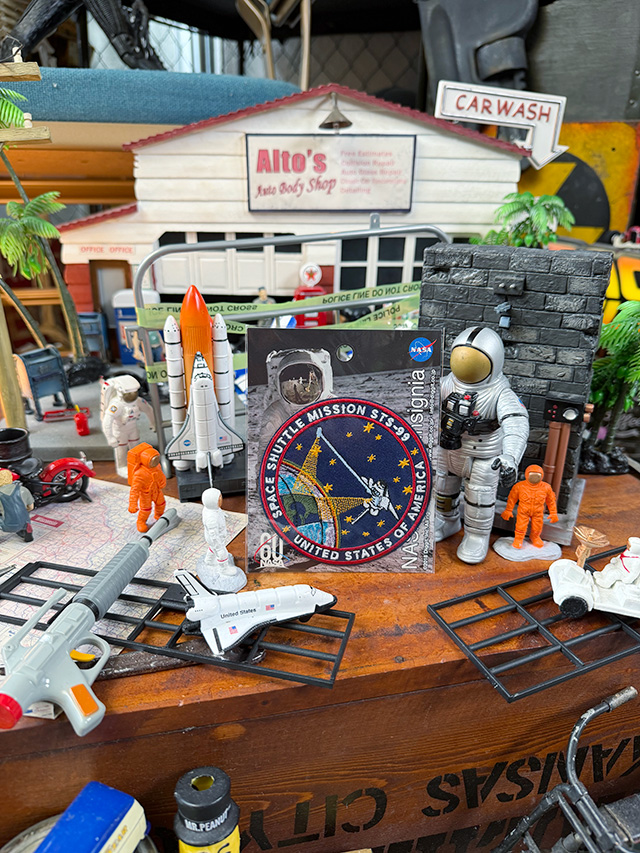 NASA　オフィシャル　ワッペン　（スペースシャトル/STS-99） ■ アメリカン雑貨 アメリカ雑貨  爆買 |  | 01