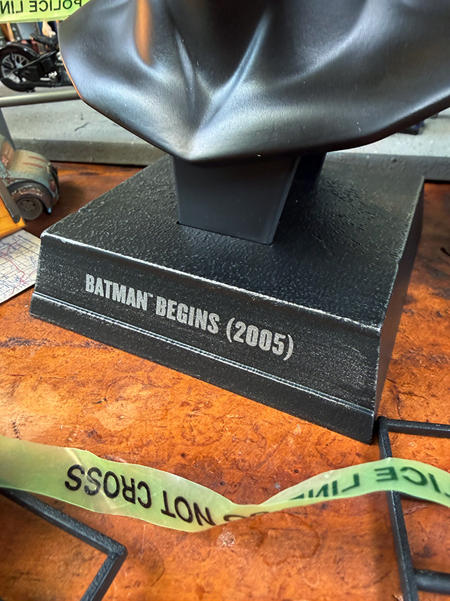 マクファーレントイズ　映画　バットマン　ビギンズ　カウル　レプリカ　1/3スケール ■ アメリカン雑貨 アメリカ雑貨 |  | 03