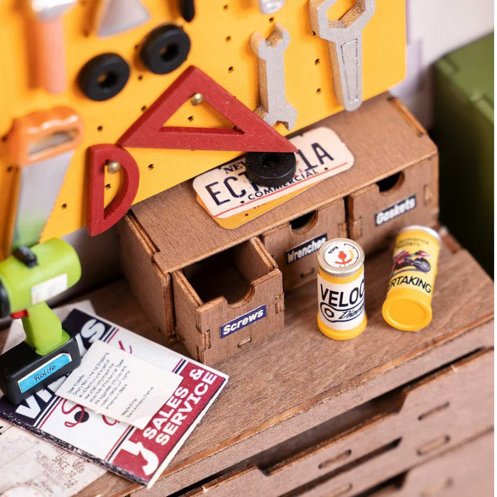 つくるんです！　アメリカンガレージ　ミニチュアハウス　DIYキット　（日本語説明書付き）　塗装不要　見本通りに完成します |  | 04