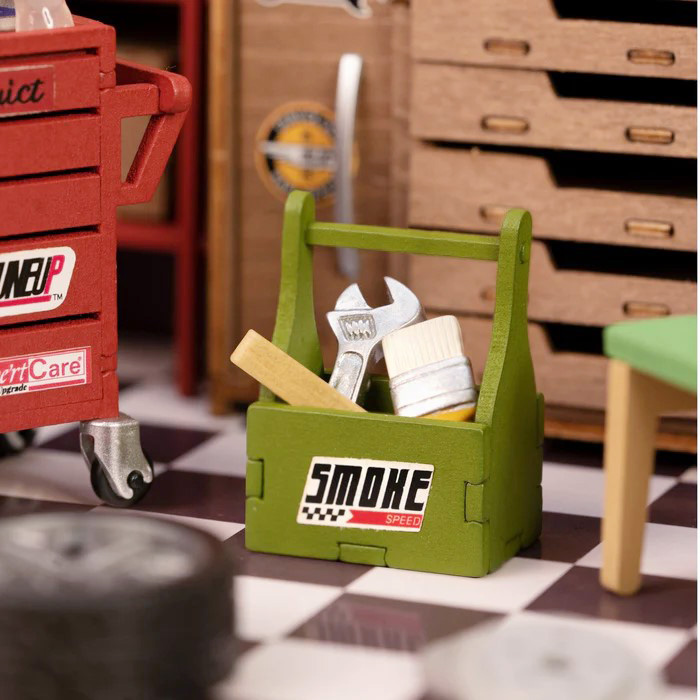 つくるんです！　アメリカンガレージ　ミニチュアハウス　DIYキット　（日本語説明書付き）　塗装不要　見本通りに完成します |  | 10