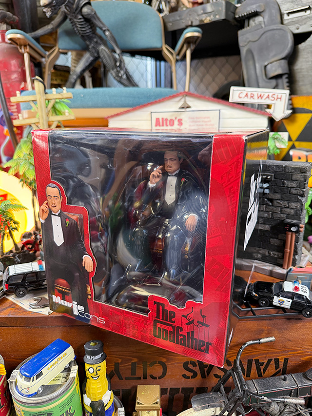 映画　ゴッドファーザー　ドン・ヴィトー・コルレオーネ　フィギュア ■ アメリカン雑貨 アメリカ雑貨 |  | 07